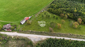 Exkluzivně nabízíme k prodeji 2 sousedící pozemky určené pro výstavbu rodinných domů v obci Jamné, cena 3900 CZK / m2, nabízí 