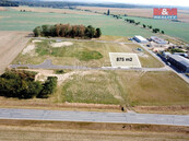 Prodej komerčního pozemku 875 m2, Valeč, cena 2736000 CZK / objekt, nabízí 