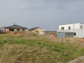Nabízíme exkluzivně k prodeji stavební pozemek ve Stříteži u Jihlavy, cena 2590000 CZK / objekt, nabízí